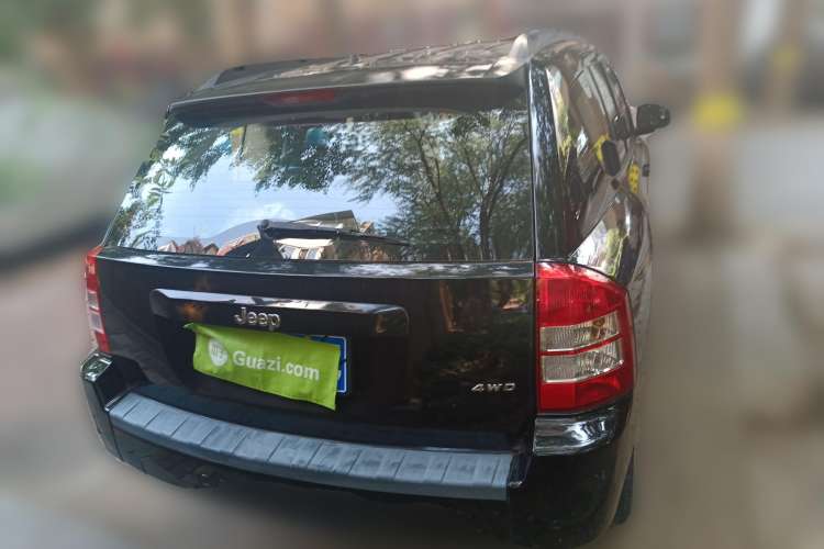 Used Jeep Compass 2007 2.4L four-wheel drive sport version

