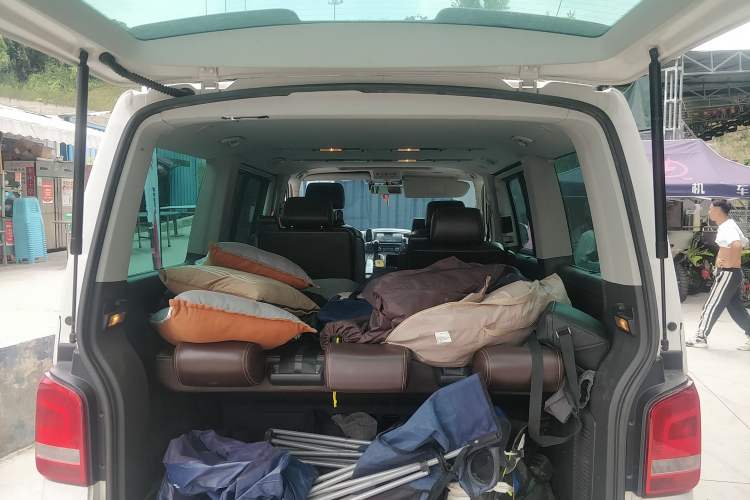 Used Volkswagen Multivan 2012 2.0 TSI Two-Wheel-Drive Luxury Edition