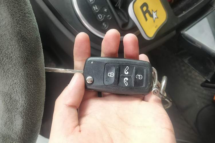 Used Volkswagen Multivan 2012 2.0 TSI Two-Wheel-Drive Luxury Edition