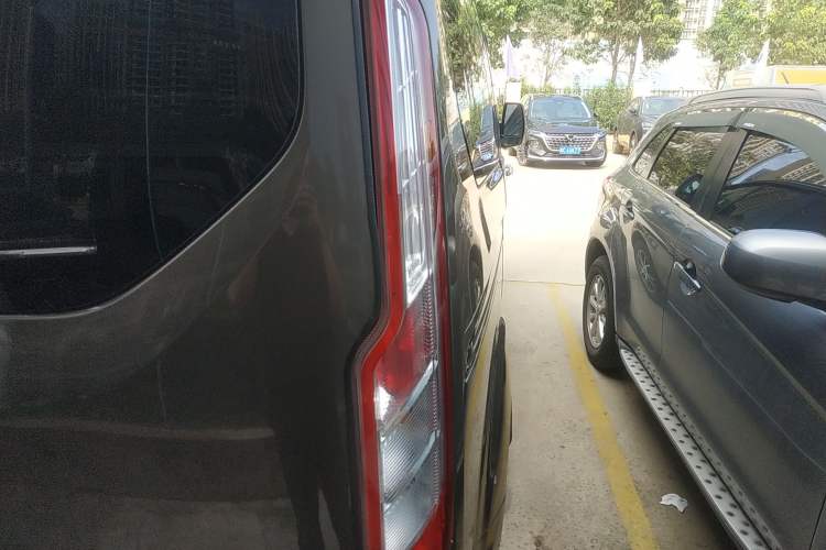 Used Ford Tourneo Custom 2017 2.0T Automatic Elite Version