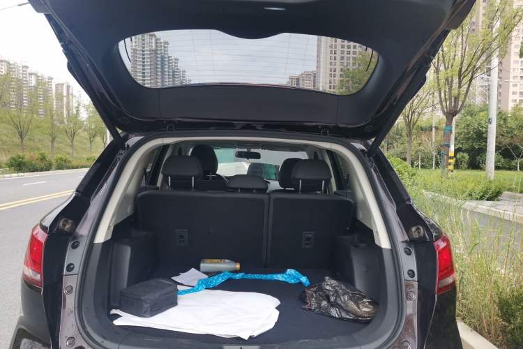 Used BORGWARD BX7 2018 28T Front-Wheel Drive Quality Enjoyment Version 5 Seats China VI Emission Standard
