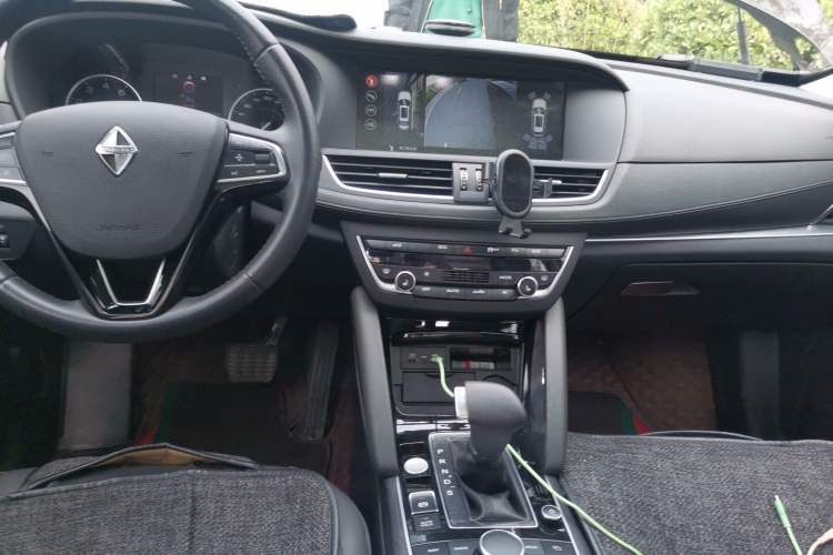 Used BORGWARD BX7 2018 28T Front-Wheel Drive Quality Enjoyment Version 5 Seats China VI Emission Standard
