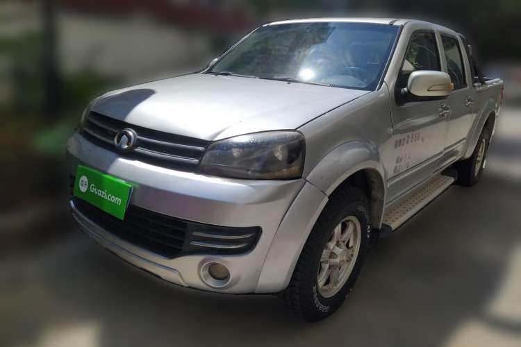 Used Great Wall Wingle 5 2013 2.0T European Version Two-Wheel Drive Elite Edition 6MT Big Double Cab GW4D20B