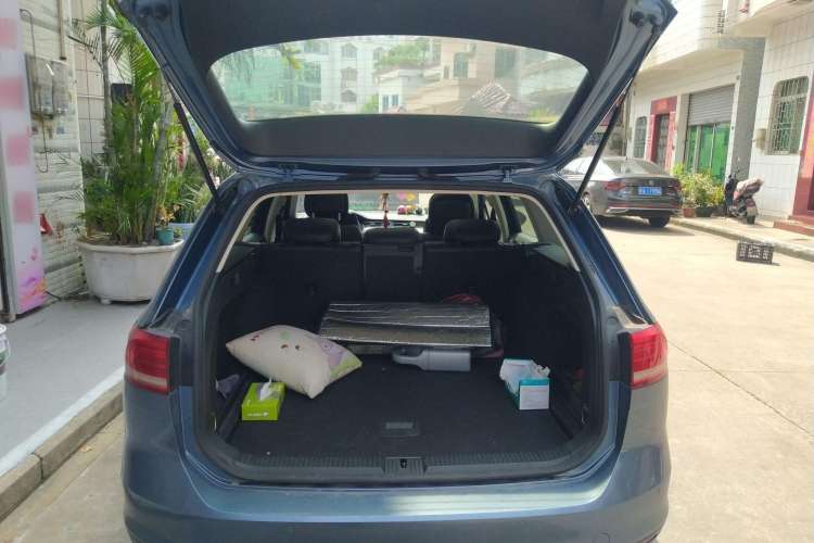 Used Volkswagen Variant 2018 280TSI Two-Wheel Drive Comfort Edition Trunk