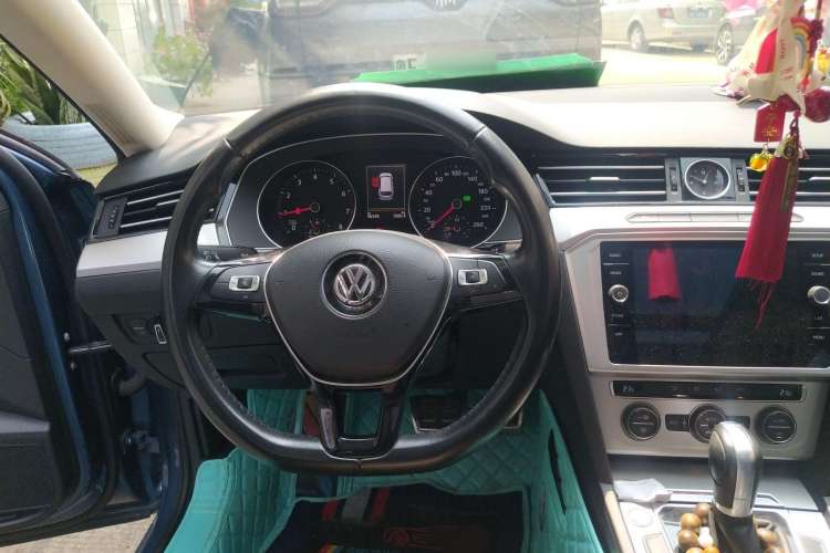 Used Volkswagen Variant 2018 280TSI Two-Wheel Drive Comfort Edition Steering Wheel