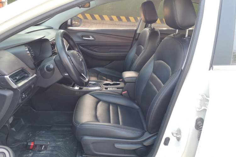 Used GAC Trumpchi GA4 2018 200T Automatic Luxury Edition Left Front Seat