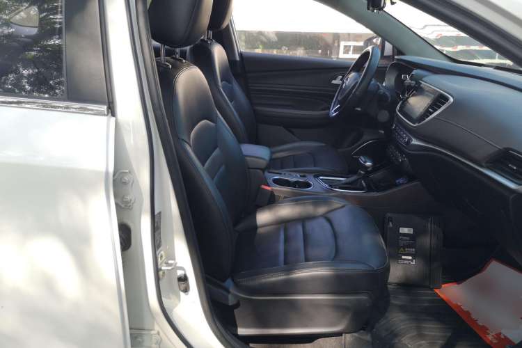 Used GAC Trumpchi GA4 2018 200T Automatic Luxury Edition Right Front Seat