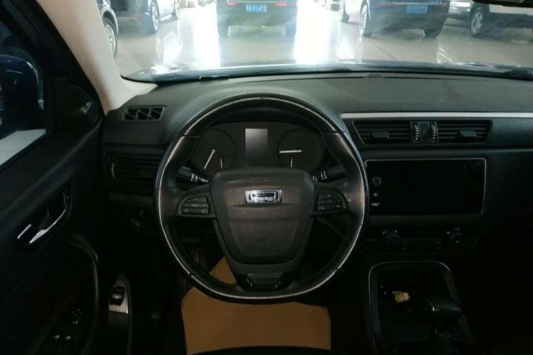 Used Qoros 5 2018 Revised Version 1.6T Automatic Leading Edition
