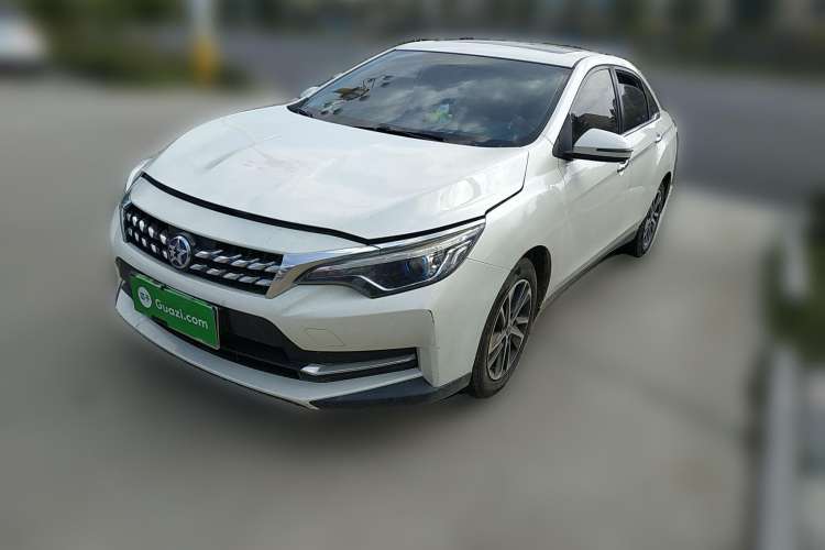 Used Venucia D60 2018 1.6L Manual Smart Connect Elite Edition