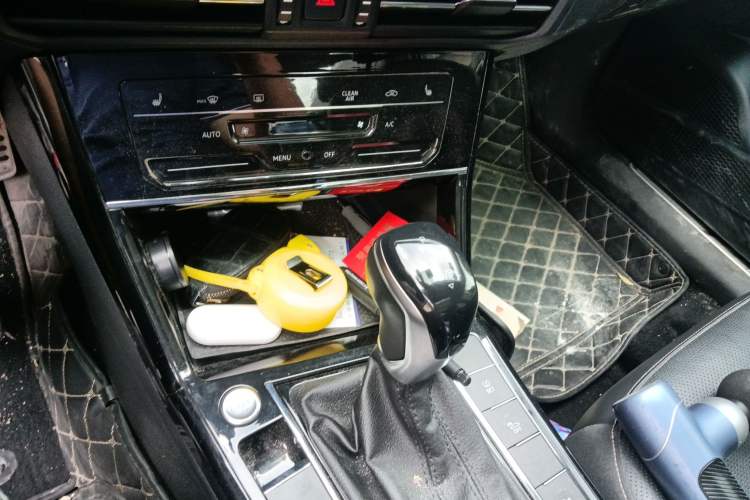 Used Volkswagen Passat New Energy 2020 430 PHEV Hybrid Luxury Edition China VI Standard
