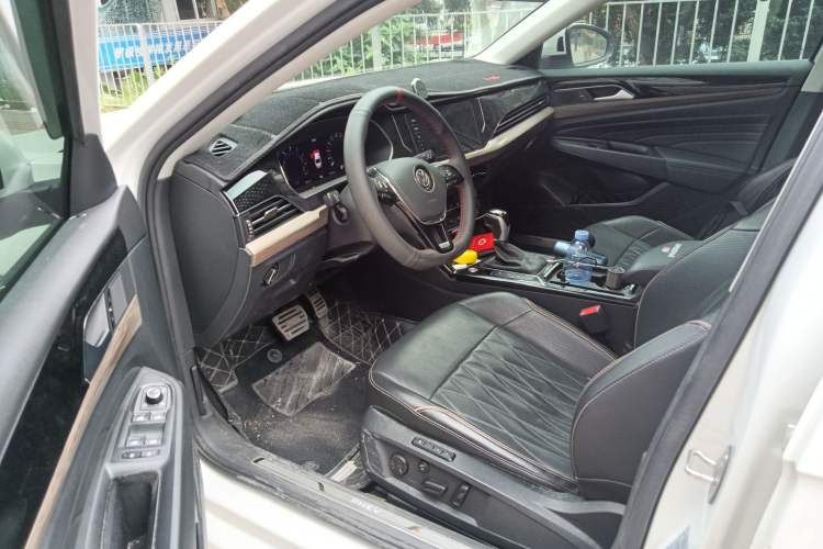 Used Volkswagen Passat New Energy 2020 430 PHEV Hybrid Luxury Edition China VI Standard
