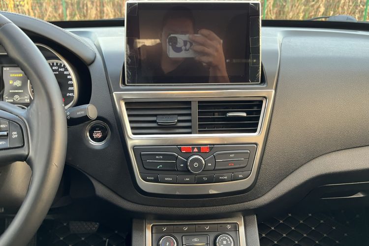 Used Bestune X40 2018 Internet Celebrity Edition 1.6L Automatic Connected Smart Cool Type
