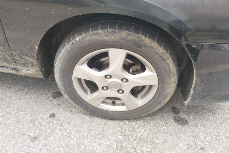 Used Hyundai Elantra 2011 1.6L Manual Comfort Version