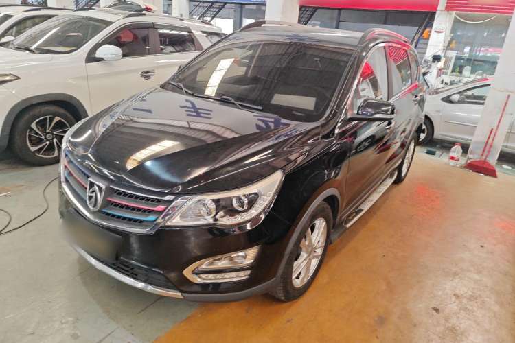 Used Baojun 560 2015 1.8L Manual Elite Edition