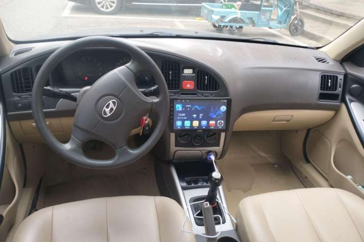 Used Hyundai Elantra 2011 1.6L Manual Comfort Version