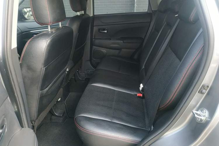 Used Mitsubishi ASX 2013 2.0L CVT Two-Wheel Drive Elite Edition
