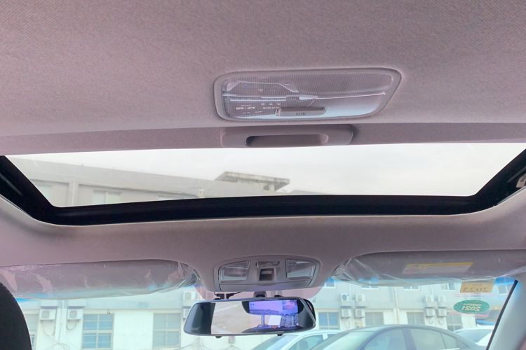 Used Hyundai Elantra (6th Generation / Lingdong) 2016 1.6L Automatic ZhiXuan – Elite Version
