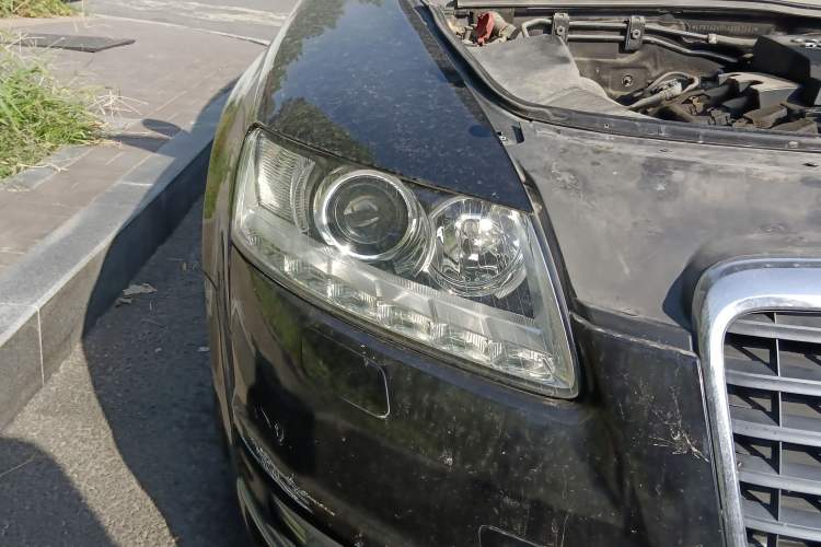 Used Audi A6L 2009 2.0 TFSI automatic standard version