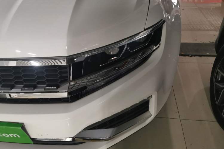 Used Zotye Domy X7 2017 2.0T DCT Ultimate Edition