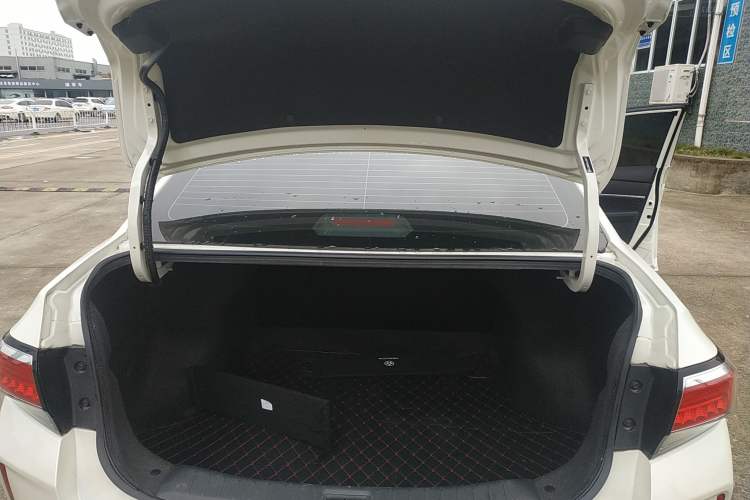 Used Venucia D60EV 2020 Standard Range Smart Drive Edition
