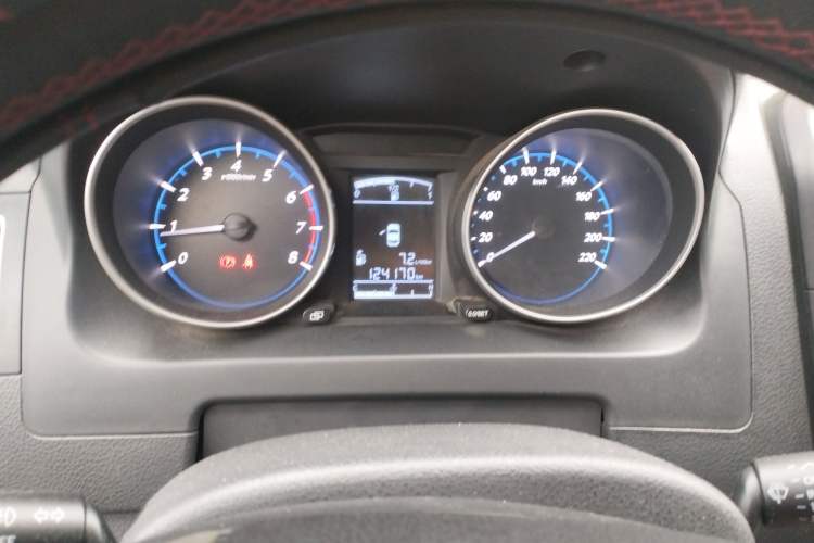 Used FORTHING Joyear X5 2015 1.6L Manual Luxury Model