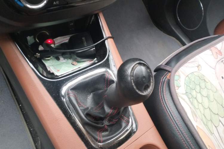 Used FORTHING Joyear X5 2015 1.6L Manual Luxury Model