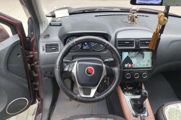 Used FORTHING Joyear X5 2015 1.6L Manual Luxury Model