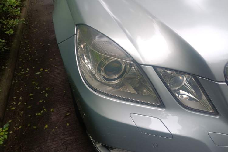 Used Mercedes-Benz E-Class 2009 E 300 Elegant Model
