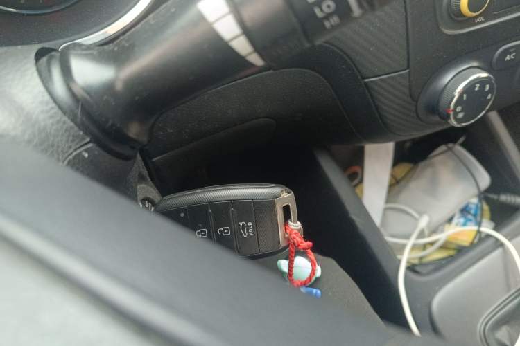 Used Kia K3 2013 1.6L Manual GL