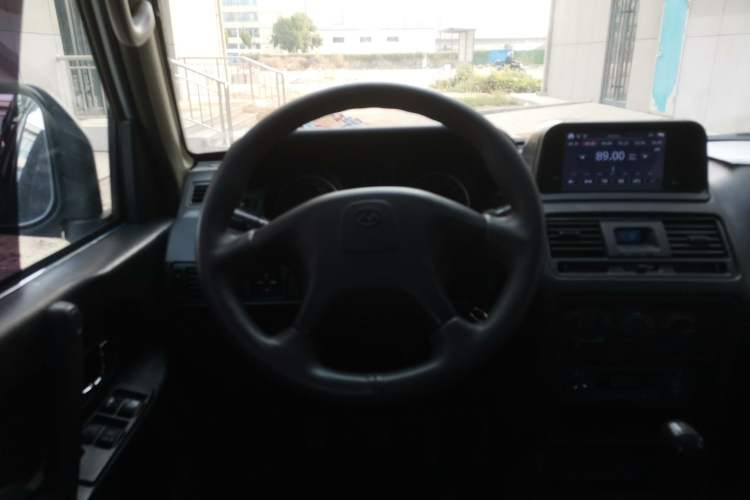 Used Leopaard Q6 2014 2.4L Four-Wheel Drive Version