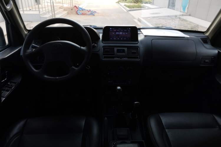 Used Leopaard Q6 2014 2.4L Four-Wheel Drive Version