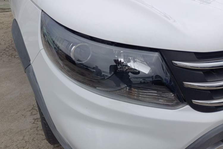 Used FORTHING Joyear X5 2016 1.6L Manual Luxury Edition
