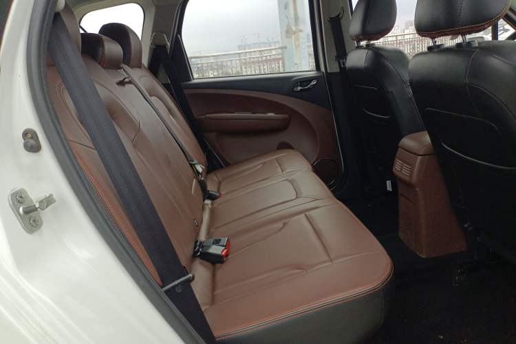 Used FORTHING Joyear X5 2016 1.6L Manual Luxury Edition
