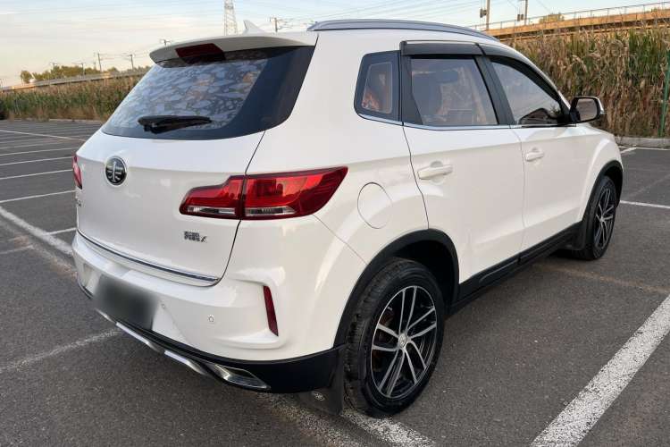 Used Bestune X40 2018 Internet Celebrity Edition 1.6L Automatic Connected Smart Cool Type
