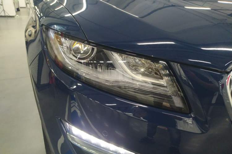 Used Lincoln MKC 2019 2.0T Two-Wheel Drive Zunya Version China VI Standard