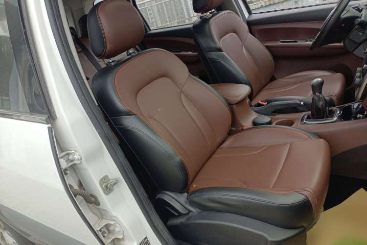 Used FORTHING Joyear X5 2016 1.6L Manual Luxury Edition
