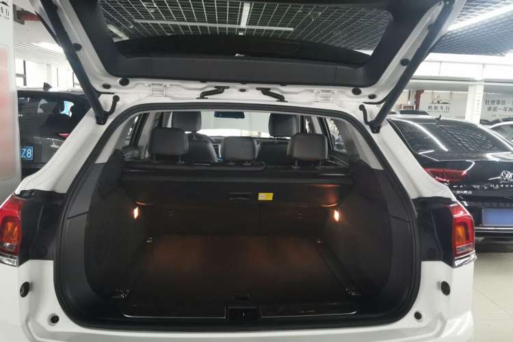 Used Zotye Domy X7 2017 2.0T DCT Ultimate Edition