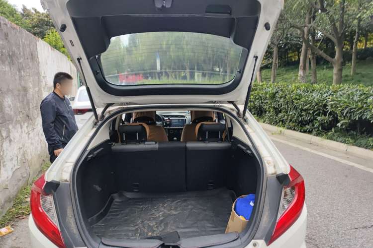 Used Honda Gienia 2017 1.5L CVT Classic Edition
