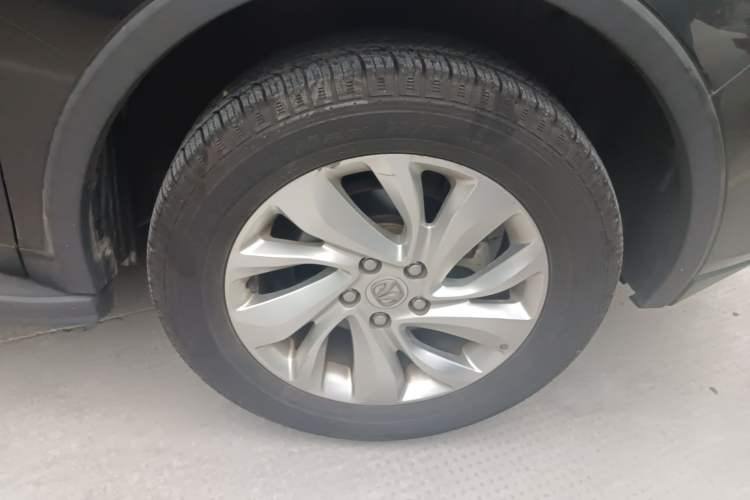 Used BAIC Weiwang S50 2016 1.5T Manual Joyful Luxury Edition
