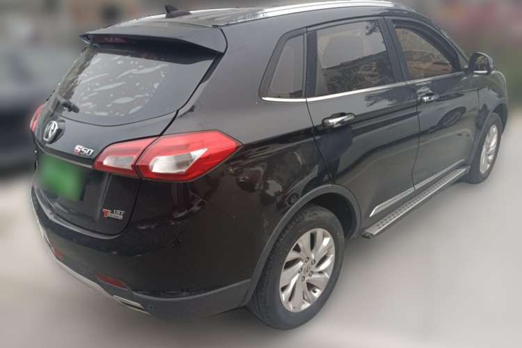 Used BAIC Weiwang S50 2016 1.5T Manual Joyful Luxury Edition
