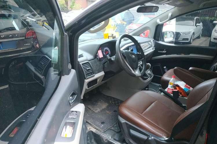 Used JAC M4 2017 1.9T Diesel Manual Luxury Model
