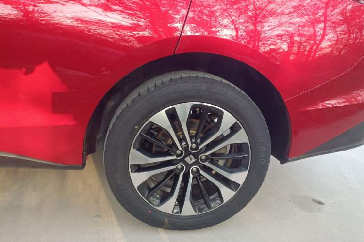 Used Baojun RC-6 2019 1.5T CVT 24-Hour Online Prestige Edition
