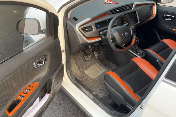 Used Geely Auto Vision X1 2017 1.3L Automatic Player Edition