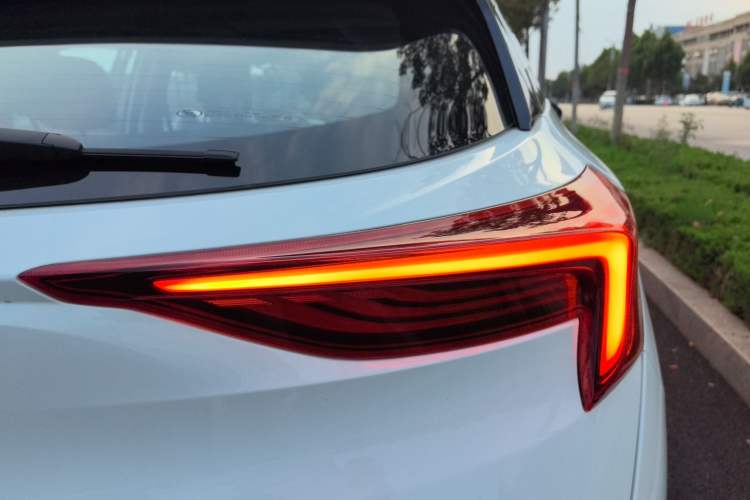 Used Buick Velite 6 2022 Plug-in Hybrid Connected Smart Edition
