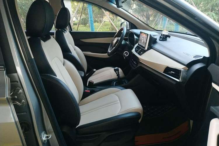 Used Baojun 360 2018 1.5L Manual Luxury Edition China V