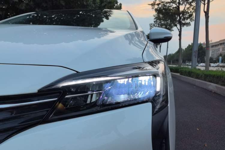 Used Buick Velite 6 2022 Plug-in Hybrid Connected Smart Edition
