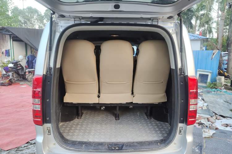 Used JAC M3 2019 PLUS IKEA Edition 1.8L Luxury 9-Seater Trunk