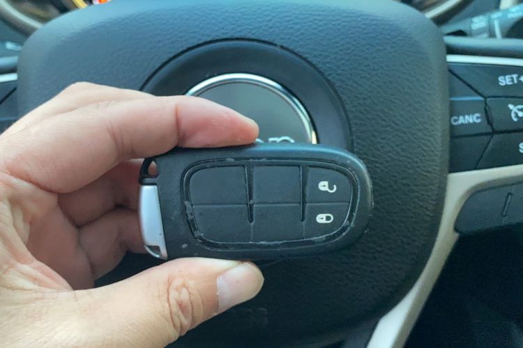 Used Jeep Cherokee 2016 2.4L Leading Edition