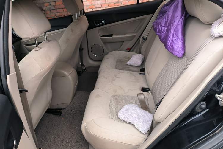 Used Bestune B50 2013 1.6L manual luxury version
