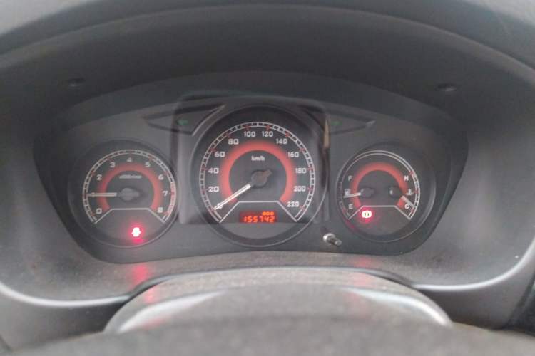 Used Soueast V3 Lingyue 2012 Revised Version 1.5L Manual Flagship Edition Instrument Cluster
